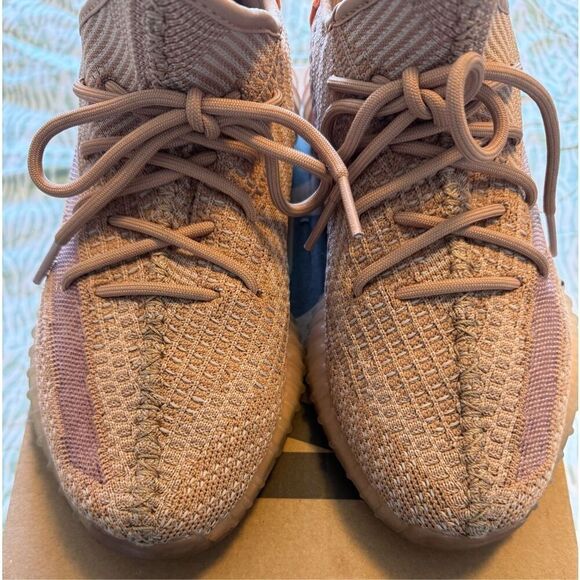 Adidas Yeezy Size 8 Boost 350 V2 Clay Men Used EG7490 - Picture 4 of 11